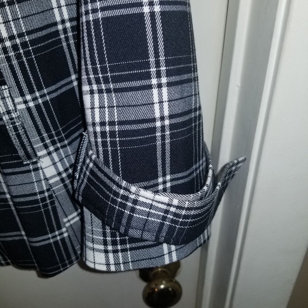 Jacket - Picture 3 of 4